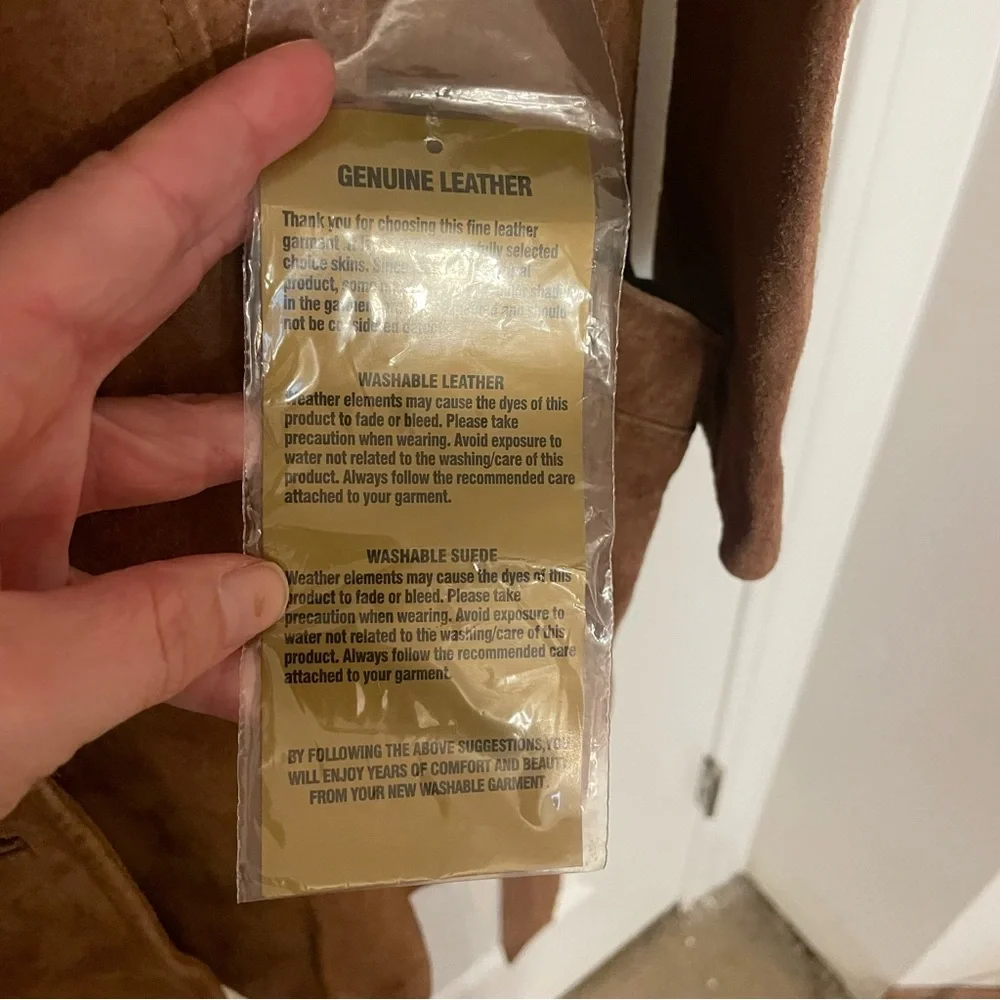 Dennis Basso Brown Trench Coat with Plush Fabric and Belted Waist - Picture 12 of 16